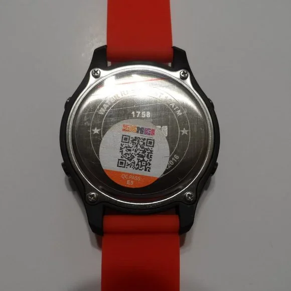 skmei red watch - Picture 3 of 3
